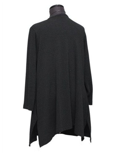 Cardigan grigio con borchie invernale Cardigan grigio con borchie invernale