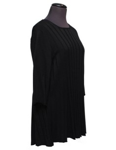 Maglia girocollo a trapezio nero 2